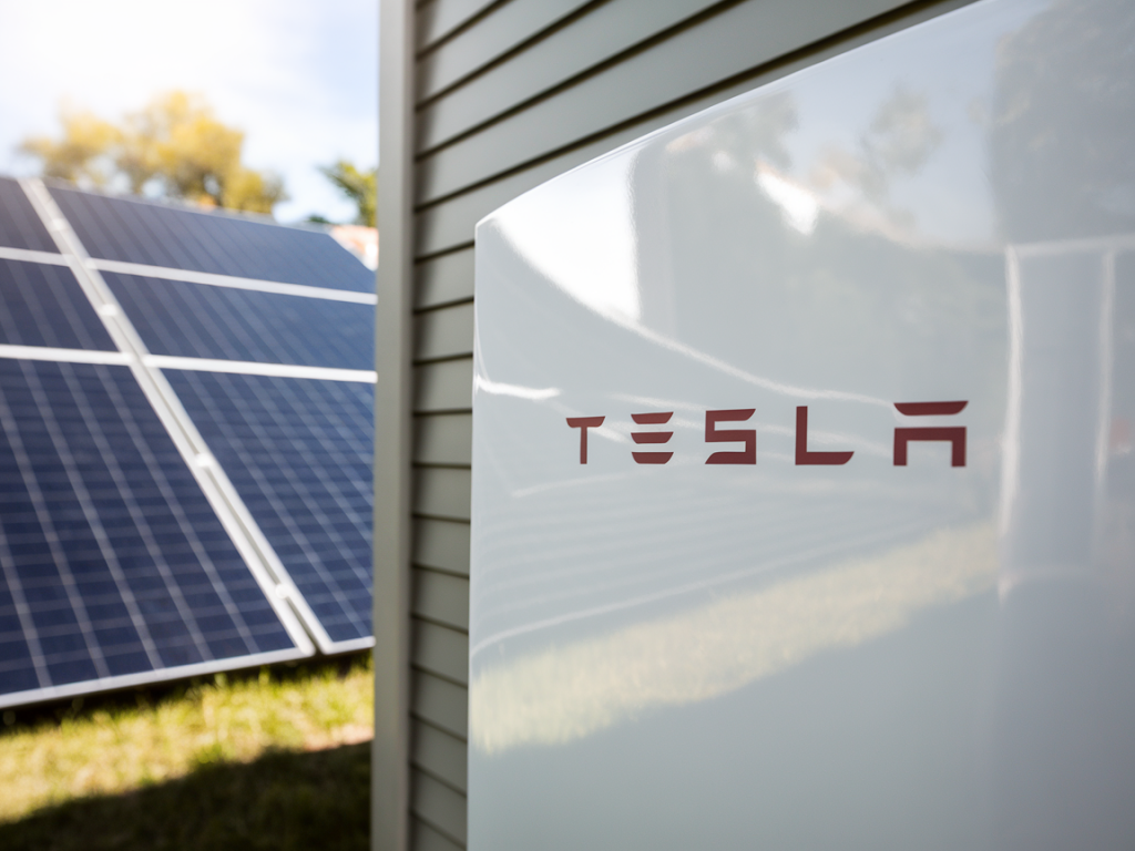 Comment réduire de 4 votre facture d'électricité domestique avec l'autoconsommation solaire et le powerwall tesla ?